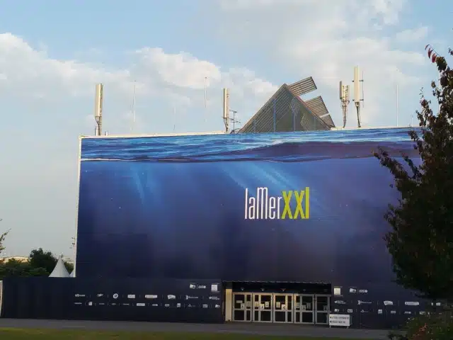 Façade du Parc Expo de Nantes pour la Mer XXL - Semios