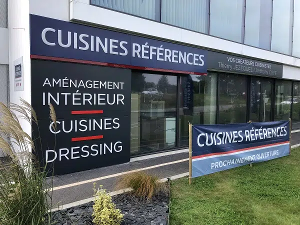 Enseigne lumineuse cuisines références à Guipavas - Semios