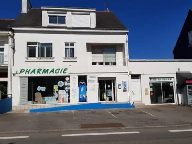 façade pharmacie avant travaux par Semios