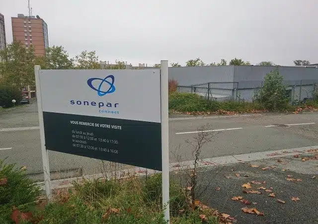 Panneau signalétique sonepar connect - Semios