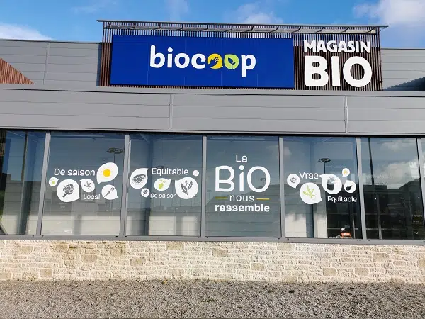 Enseigne & Vitrophanie magasin Biocoop - Semios