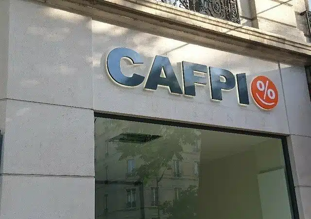 Enseigne boîtier lumineuse Cafpi - Semios
