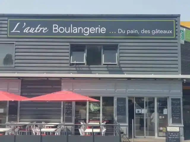 Enseignes bandeaux lumineuses l'Autre Boulangerie - Semios