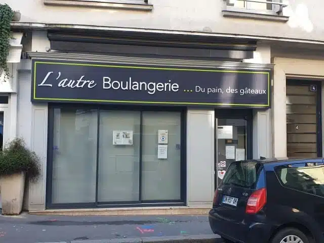 Enseigne bandeau lumineuse l'Autre Boulangerie - Semios