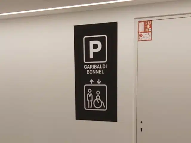 Signalétique parking du centre commercial Lyon Part-Dieu par Semios