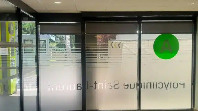 image Film dépoli pour vos bureaux